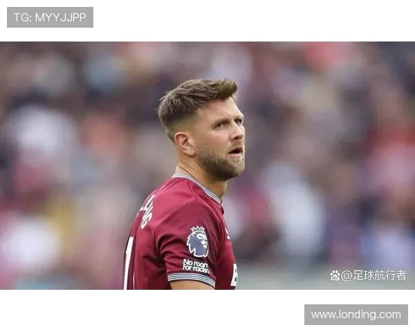 AC米兰官方宣布德国前锋菲尔克鲁格租借加盟提升进攻实力 AC米兰官方宣布德国前锋菲尔克鲁格租借加盟提升进攻实力