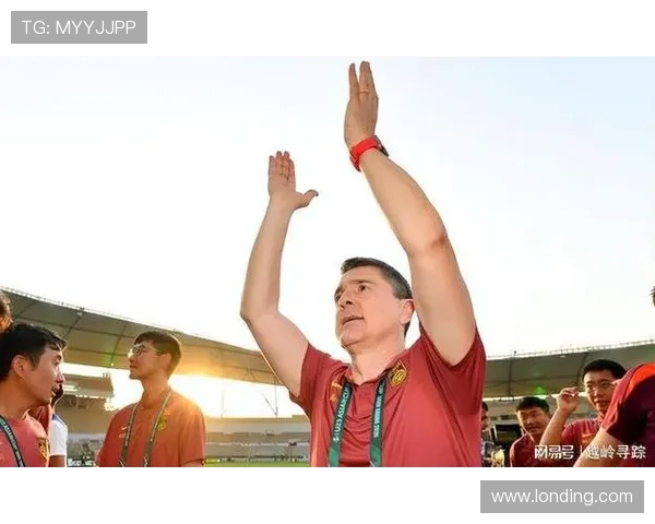 热议U23国足奋进之路终有一日站在球场中央尽情庆祝舞动